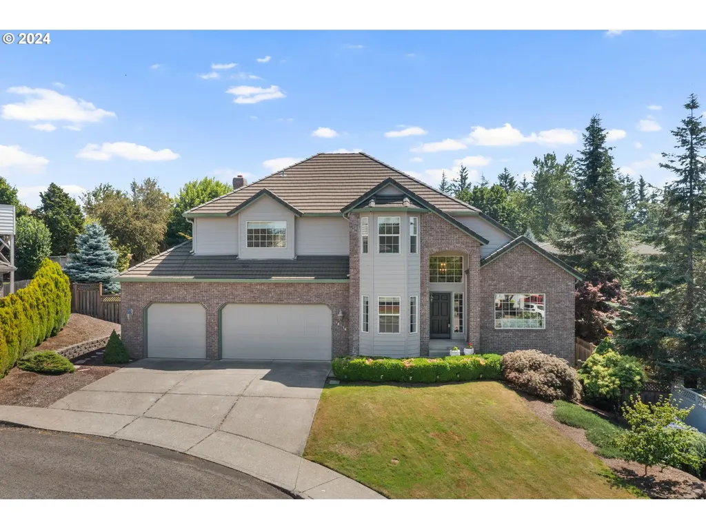 14116 Se Eastridge Court Portland OR 97236