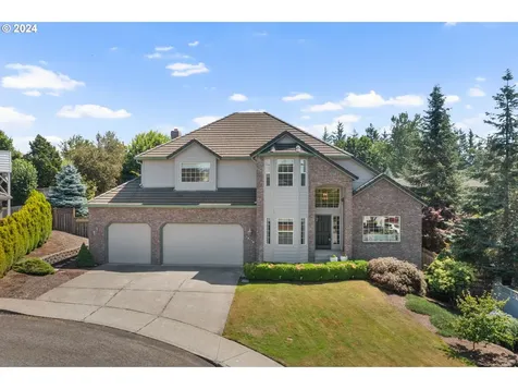 14116 Se Eastridge Court Portland OR 97236