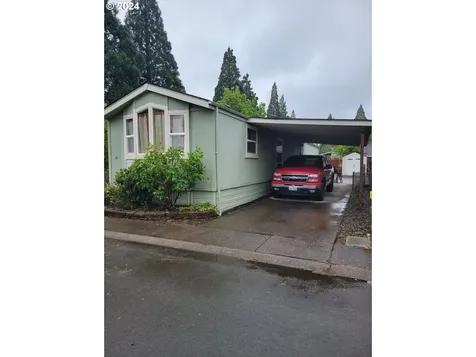 1400 S Elm Street Canby OR 97013