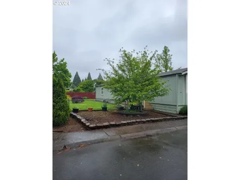 1400 S Elm Street Canby OR 97013