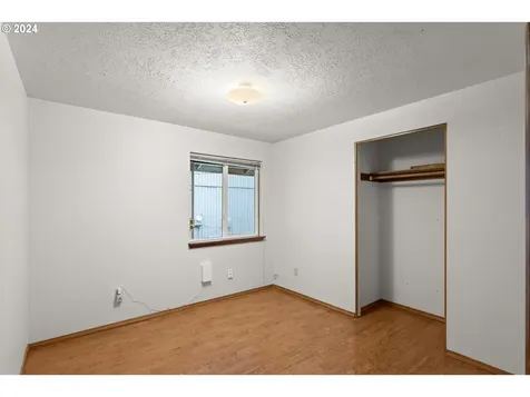 2263 SW Augusta Drive Beaverton OR 97003