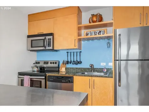 255 SW Harrison Street Portland OR 97201