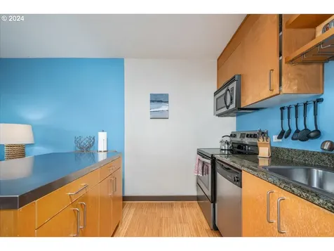 255 SW Harrison Street Portland OR 97201