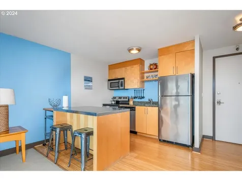 255 SW Harrison Street Portland OR 97201