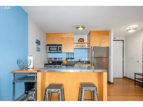 255 SW Harrison Street Portland OR 97201