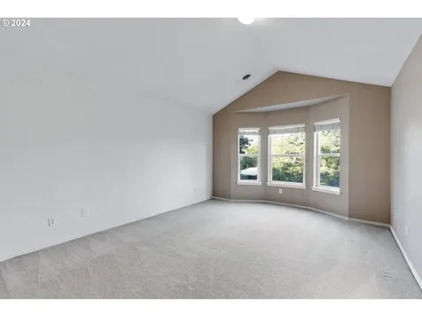6231 Sw 18th Drive Portland OR 97239