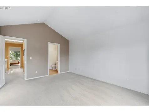6231 Sw 18th Drive Portland OR 97239