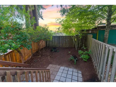 6231 Sw 18th Drive Portland OR 97239