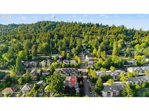 6231 Sw 18th Drive Portland OR 97239