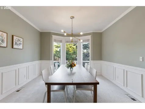 6231 Sw 18th Drive Portland OR 97239