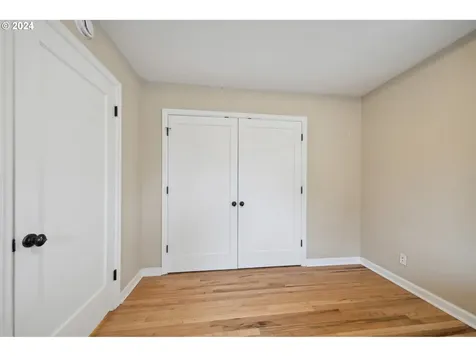 7435 N Chautauqua Boulevard Portland OR 97217