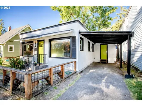 1975 Emerald Street Eugene OR 97403