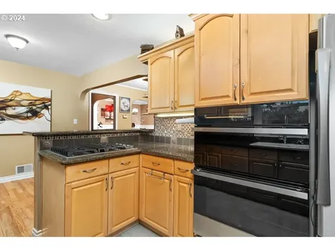6565 Lowry Drive West Linn OR 97068