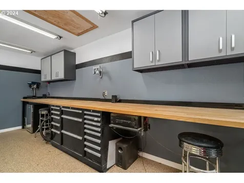 6565 Lowry Drive West Linn OR 97068