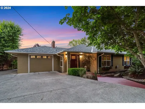 6565 Lowry Drive West Linn OR 97068