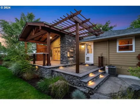 6565 Lowry Drive West Linn OR 97068