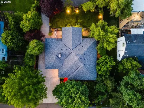 6565 Lowry Drive West Linn OR 97068