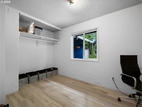 7855 SE 66th Avenue Portland OR 97206