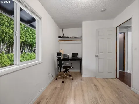 7855 SE 66th Avenue Portland OR 97206