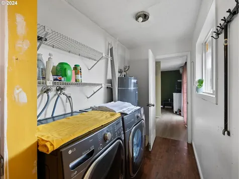 7855 SE 66th Avenue Portland OR 97206