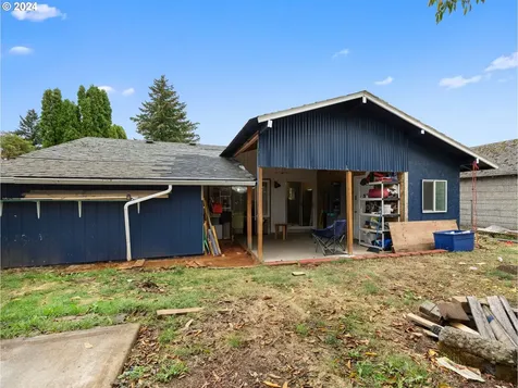 7855 SE 66th Avenue Portland OR 97206