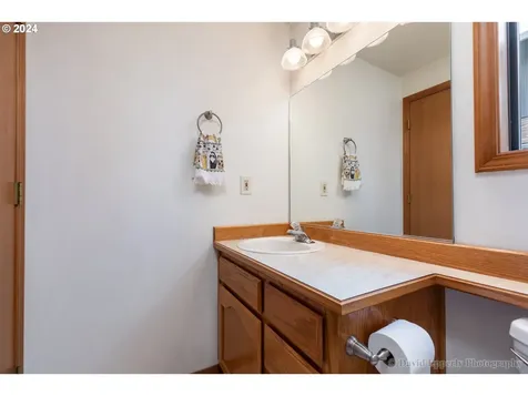 6775 SE 68th Court Hillsboro OR 97123