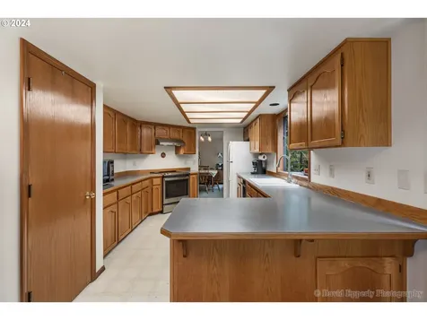 6775 SE 68th Court Hillsboro OR 97123