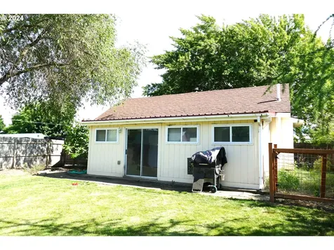 3200 N Walnut Street La Grande OR 97850