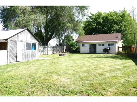 3200 N Walnut Street La Grande OR 97850