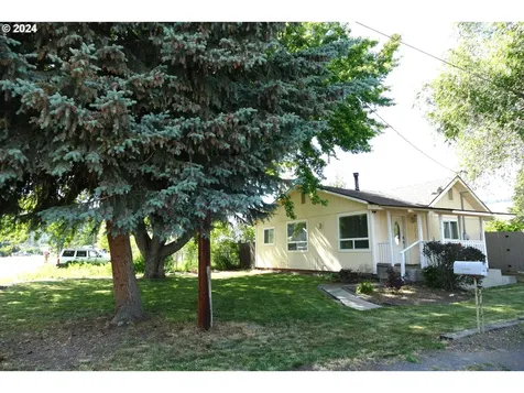 3200 N Walnut Street La Grande OR 97850