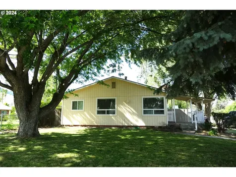 3200 N Walnut Street La Grande OR 97850