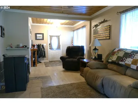 3200 N Walnut Street La Grande OR 97850
