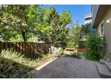 7524 Ne Curtis Court Hillsboro OR 97124