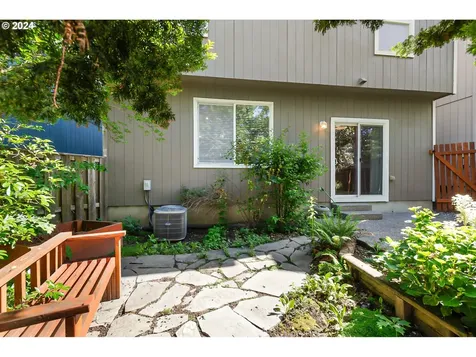 7524 Ne Curtis Court Hillsboro OR 97124