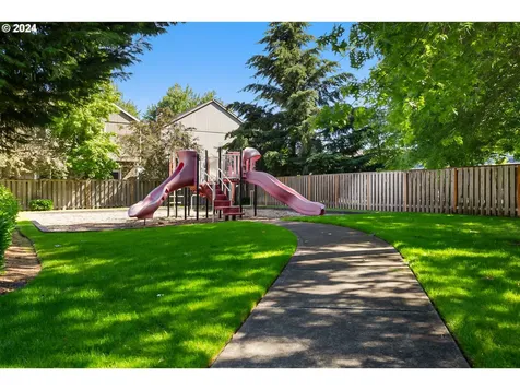 7524 Ne Curtis Court Hillsboro OR 97124