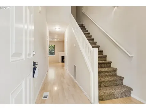 7524 Ne Curtis Court Hillsboro OR 97124