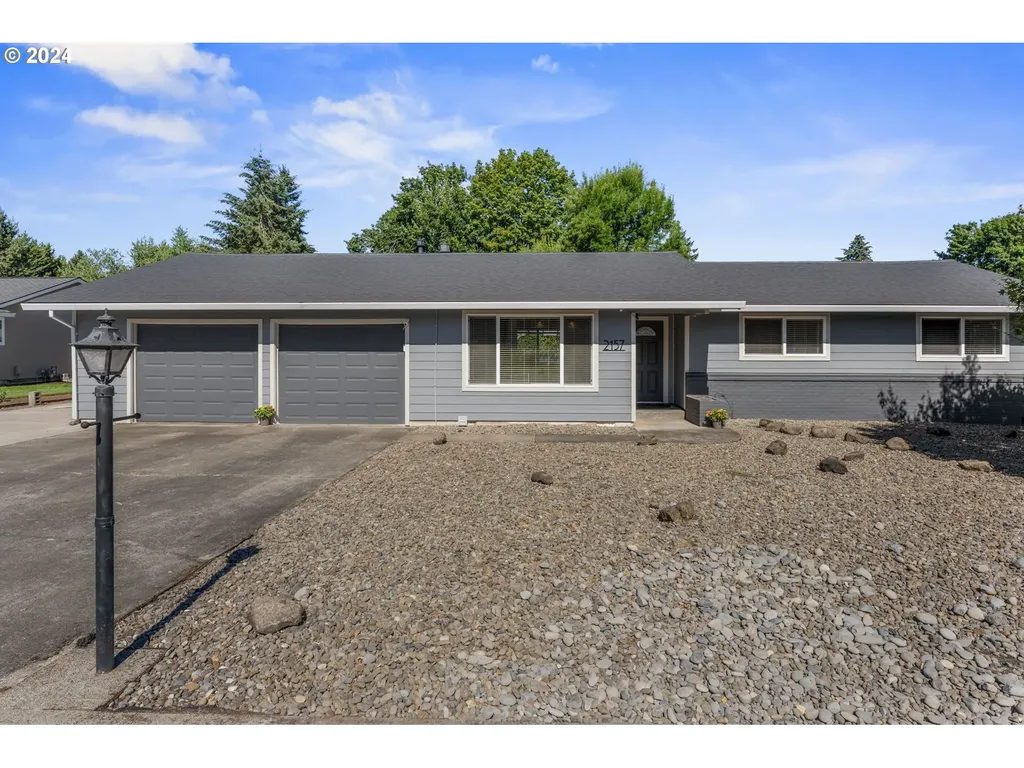 2157 N Country Club Drive Canby OR 97013