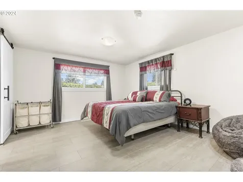 2157 N Country Club Drive Canby OR 97013