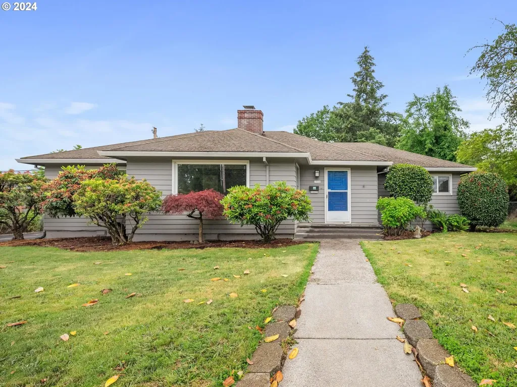 2726 18th Avenue Forest Grove OR 97116