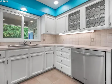 2726 18th Avenue Forest Grove OR 97116
