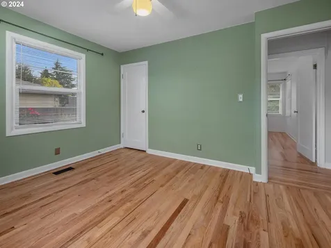 2726 18th Avenue Forest Grove OR 97116