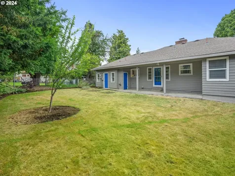 2726 18th Avenue Forest Grove OR 97116