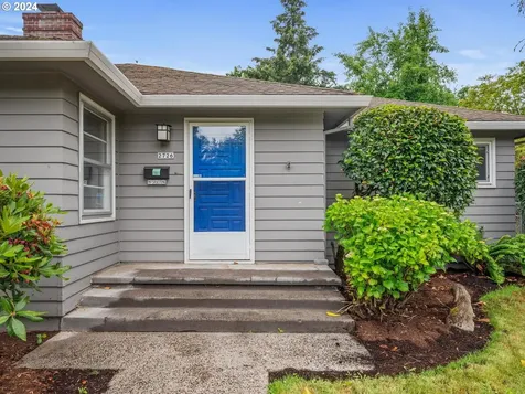2726 18th Avenue Forest Grove OR 97116