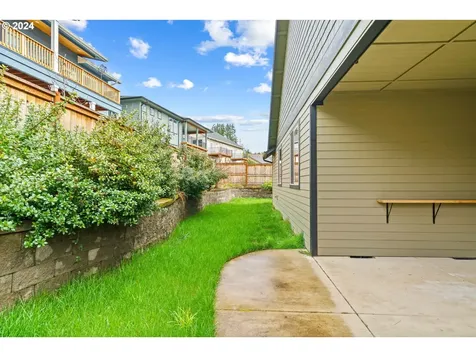 1486 Douglas Fir Place Cottage Grove OR 97424