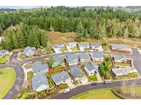 1486 Douglas Fir Place Cottage Grove OR 97424