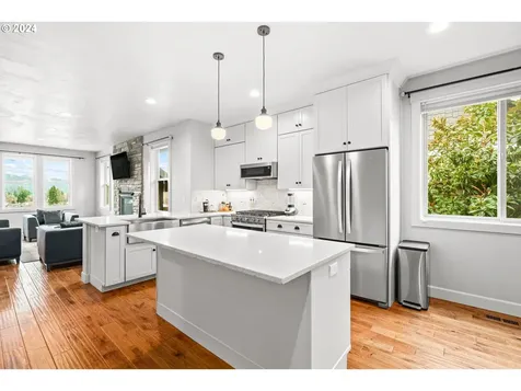 1486 Douglas Fir Place Cottage Grove OR 97424
