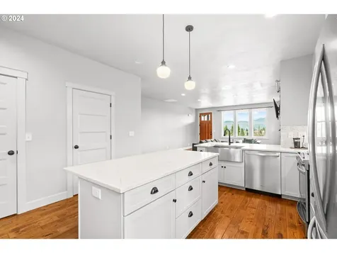 1486 Douglas Fir Place Cottage Grove OR 97424