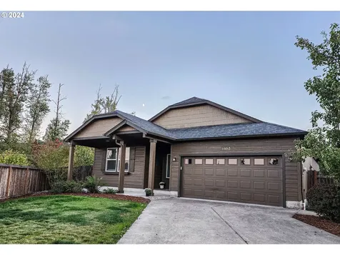 1103 S 2nd Street Cottage Grove OR 97424