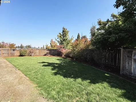 1103 S 2nd Street Cottage Grove OR 97424