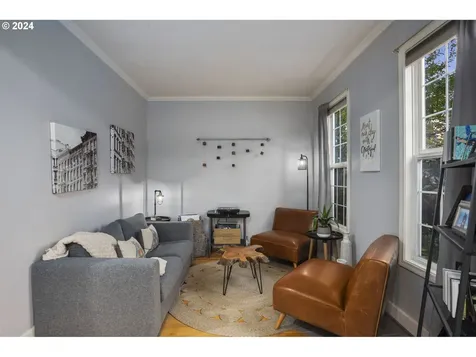 16052 SW 103rd Avenue Portland OR 97224